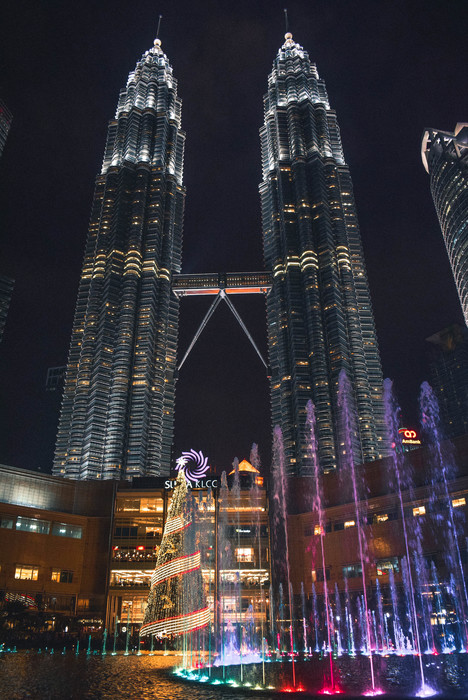 Kuala Lumpur Itinerary Petronas Towers Night